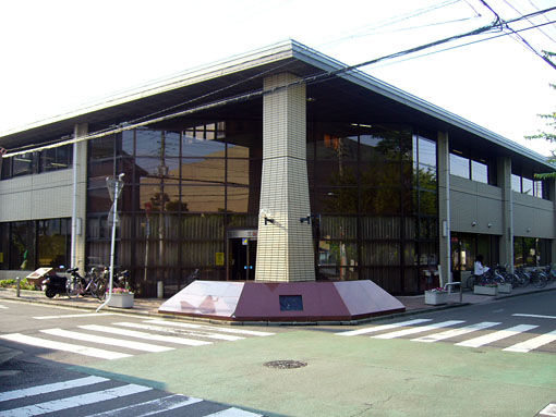 三郷早稲田図書館 三郷早稲田図書館